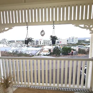Melton Hill Apartment